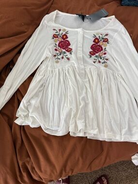 Embroidered White Peasant Blouse with Red Floral Detail